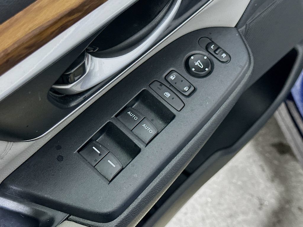 Used 2020 Honda CR-V Touring image 20