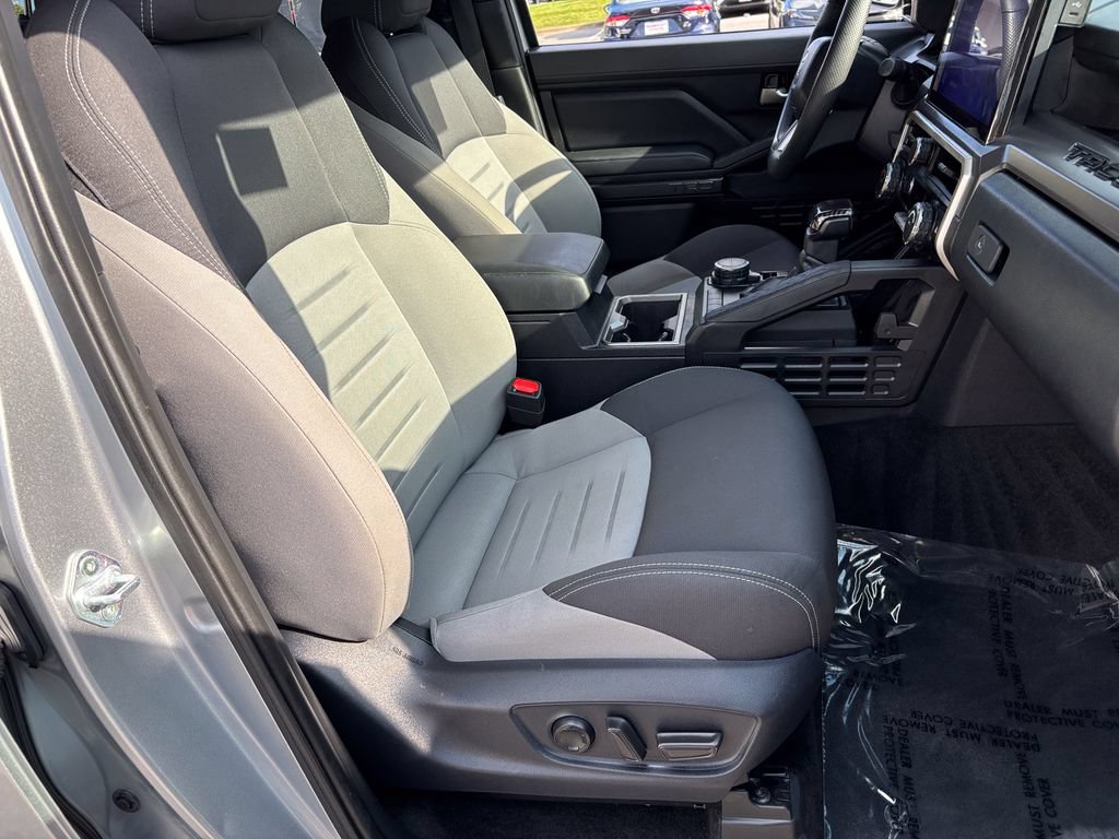 Certified 2024 Toyota Tacoma TRD Sport w/ TRD Sport Upgrade Package AWD/4WD image 44