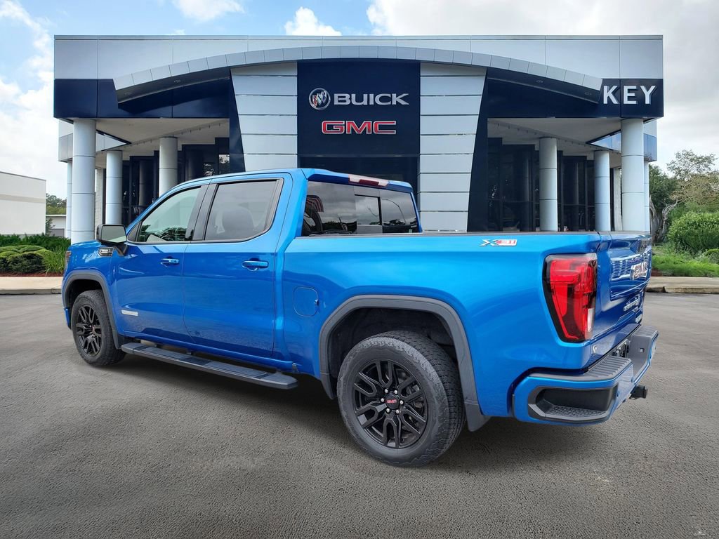 Used 2022 GMC Sierra 1500 Elevation w/ Elevation Premium Package AWD/4WD image 3