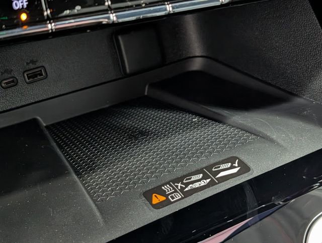 New 2026 Chevrolet Traverse LT image 25