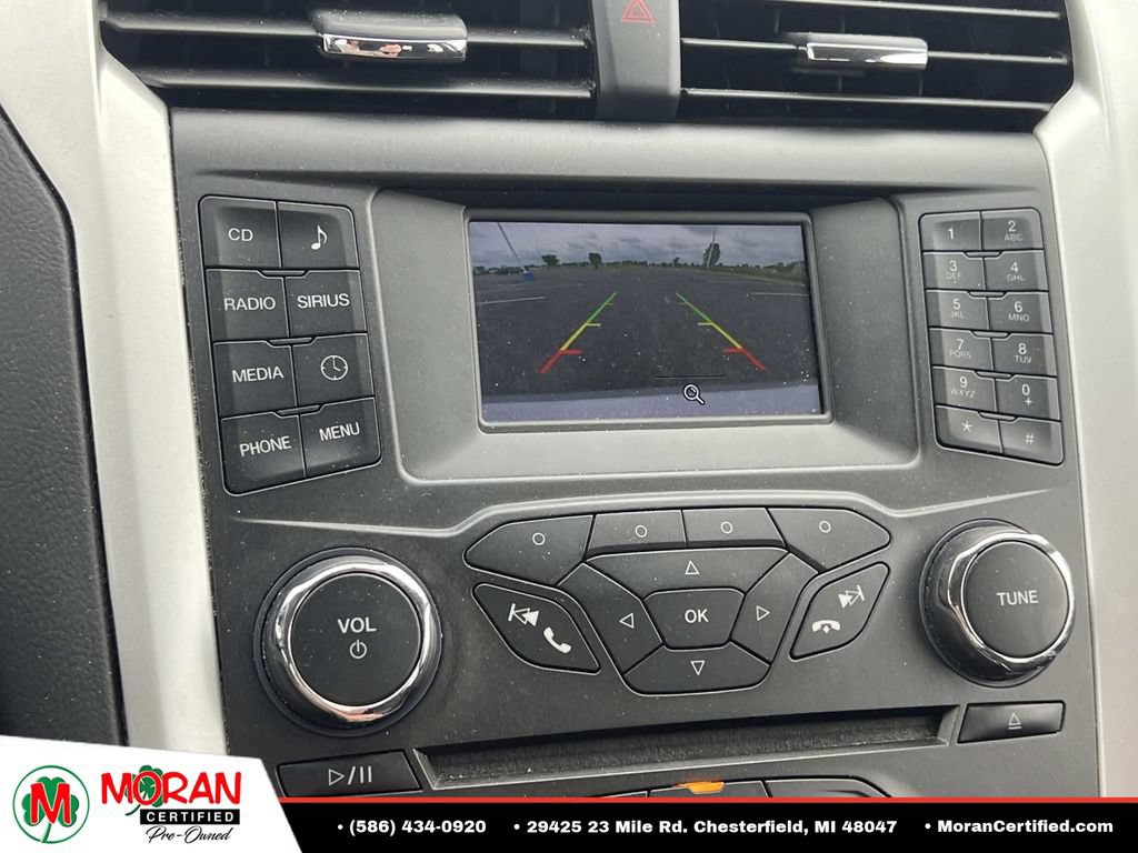 Used 2016 Ford Fusion SE FWD image 20