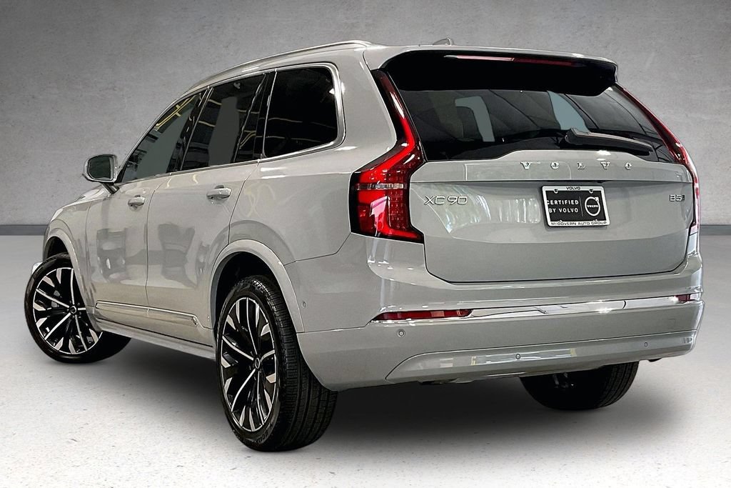Certified 2025 Volvo XC90 B5 Ultra AWD/4WD image 4