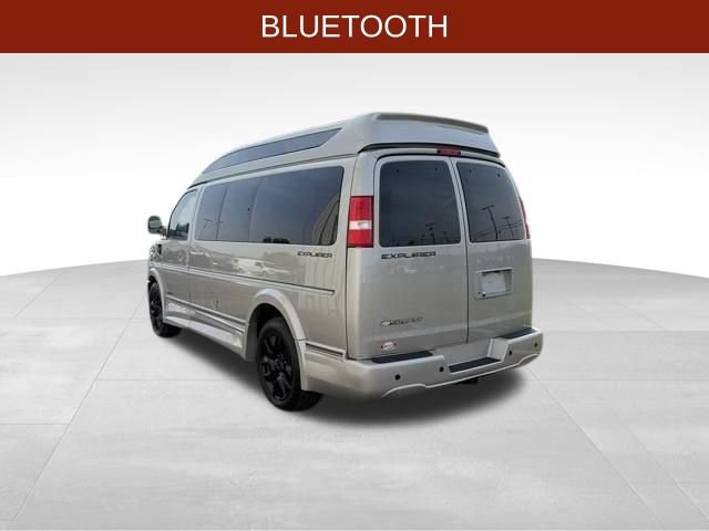 Used 2023 Chevrolet Express 2500 RWD image 5