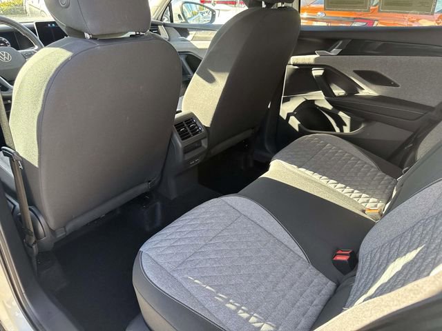 Certified 2025 Volkswagen Tiguan S image 10