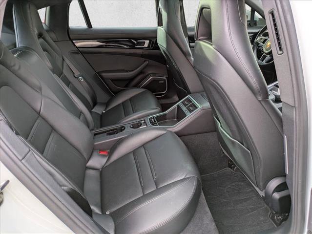 Used 2018 Porsche Panamera 4S image 21