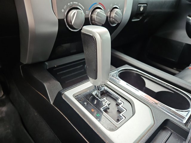 Used 2016 Toyota Tundra SR5 w/ SR5 Upgrade Package RWD image 10