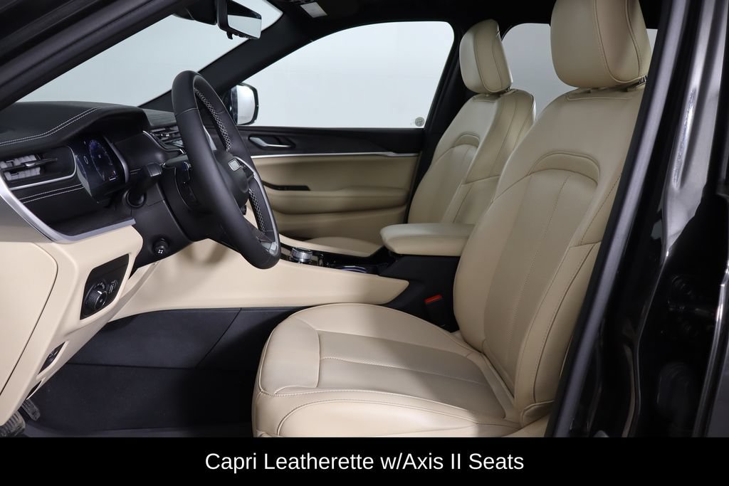 Used 2023 Jeep Grand Cherokee L Limited w/ Luxury Tech Group II AWD/4WD image 14