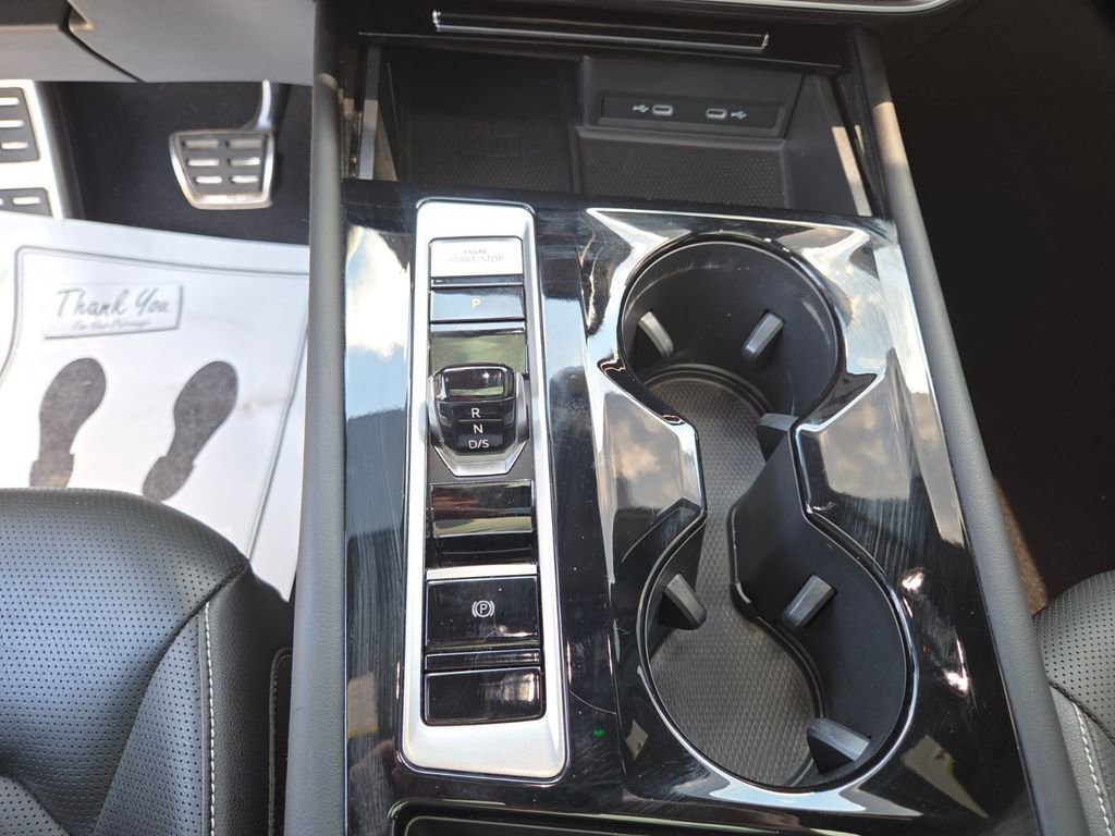 Used 2024 Volkswagen Atlas Cross Sport SEL R-Line AWD/4WD image 26