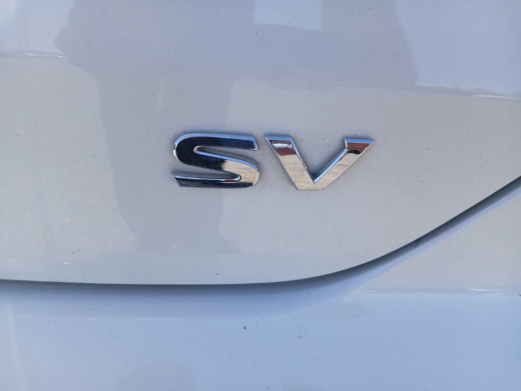 Certified 2021 Nissan Kicks SV FWD image 4