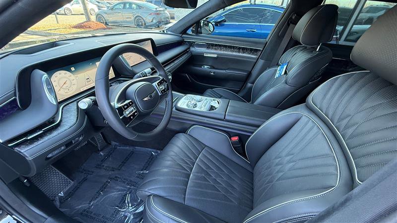 Used 2024 Genesis G90 3.5T image 9