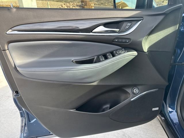 Used 2023 Buick Enclave Premium image 10