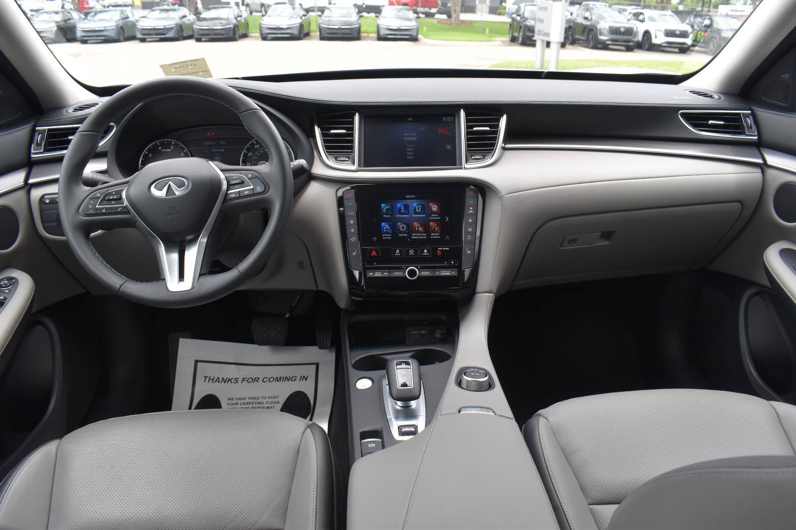 Used 2023 INFINITI QX50 Luxe FWD image 31