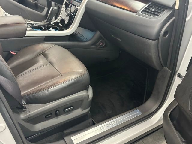 Used 2014 Ford Edge Limited w/ Driver Entry Package FWD image 31