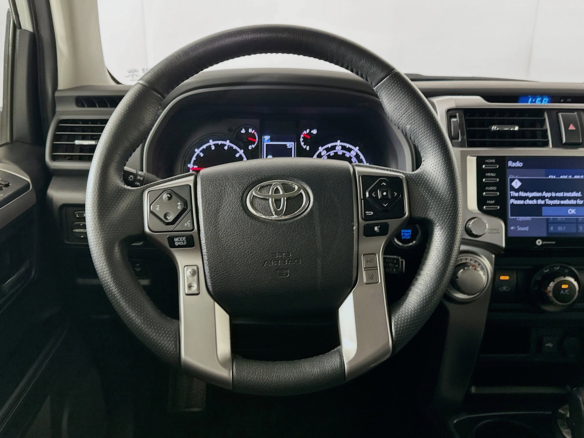 Used 2024 Toyota 4Runner SR5 image 18