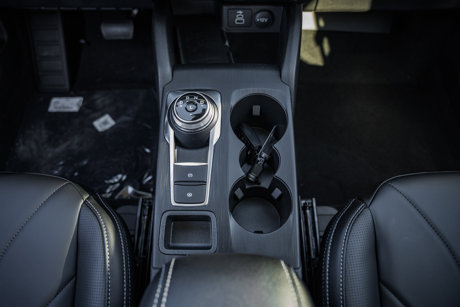 New 2026 Ford Escape Platinum w/ Premium Technology Package image 29