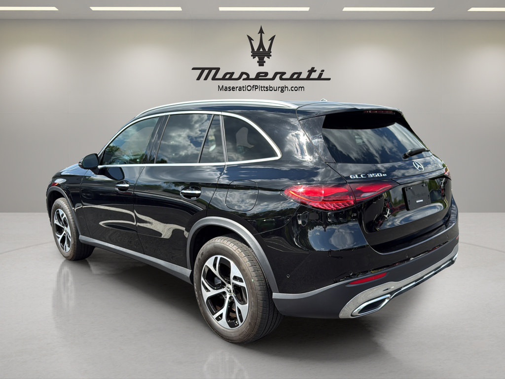 Used 2025 Mercedes-Benz GLC 350e 4MATIC image 7