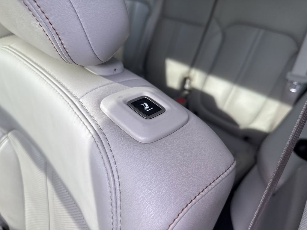 Used 2022 Jeep Grand Wagoneer Series I w/ Flexible Seating Group AWD/4WD image 49