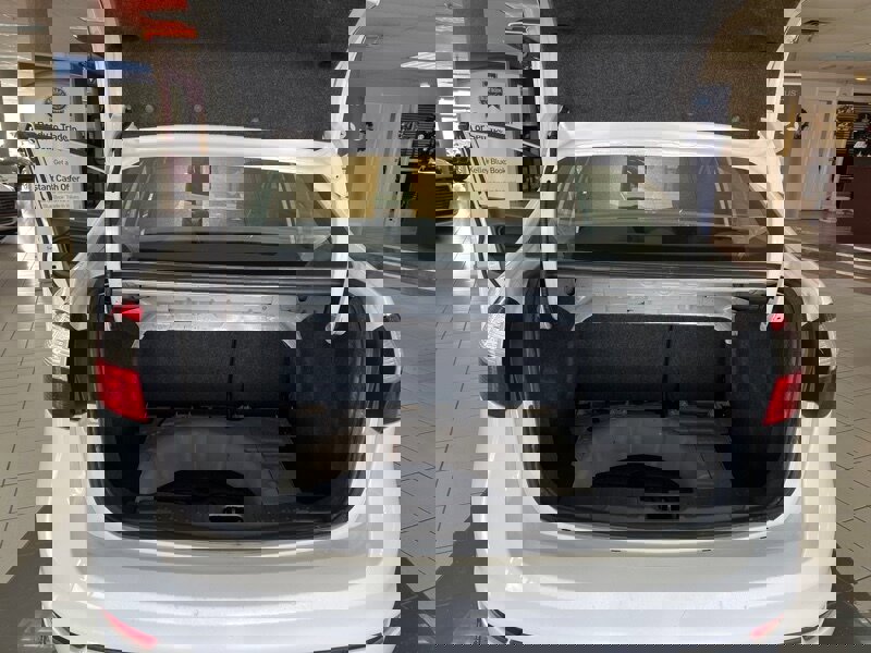 Used 2018 Ford Fiesta SE image 31