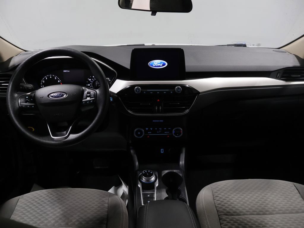 Used 2020 Ford Escape SE image 17