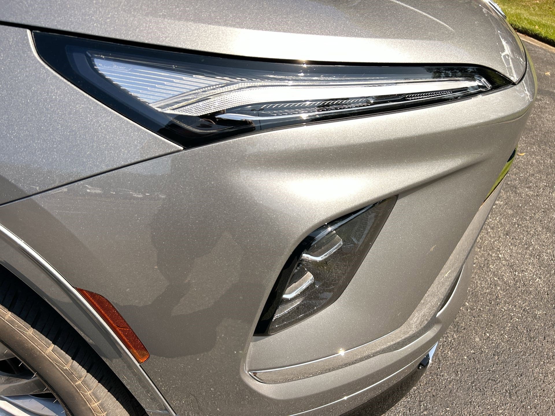 Used 2025 Buick Enclave Avenir image 11