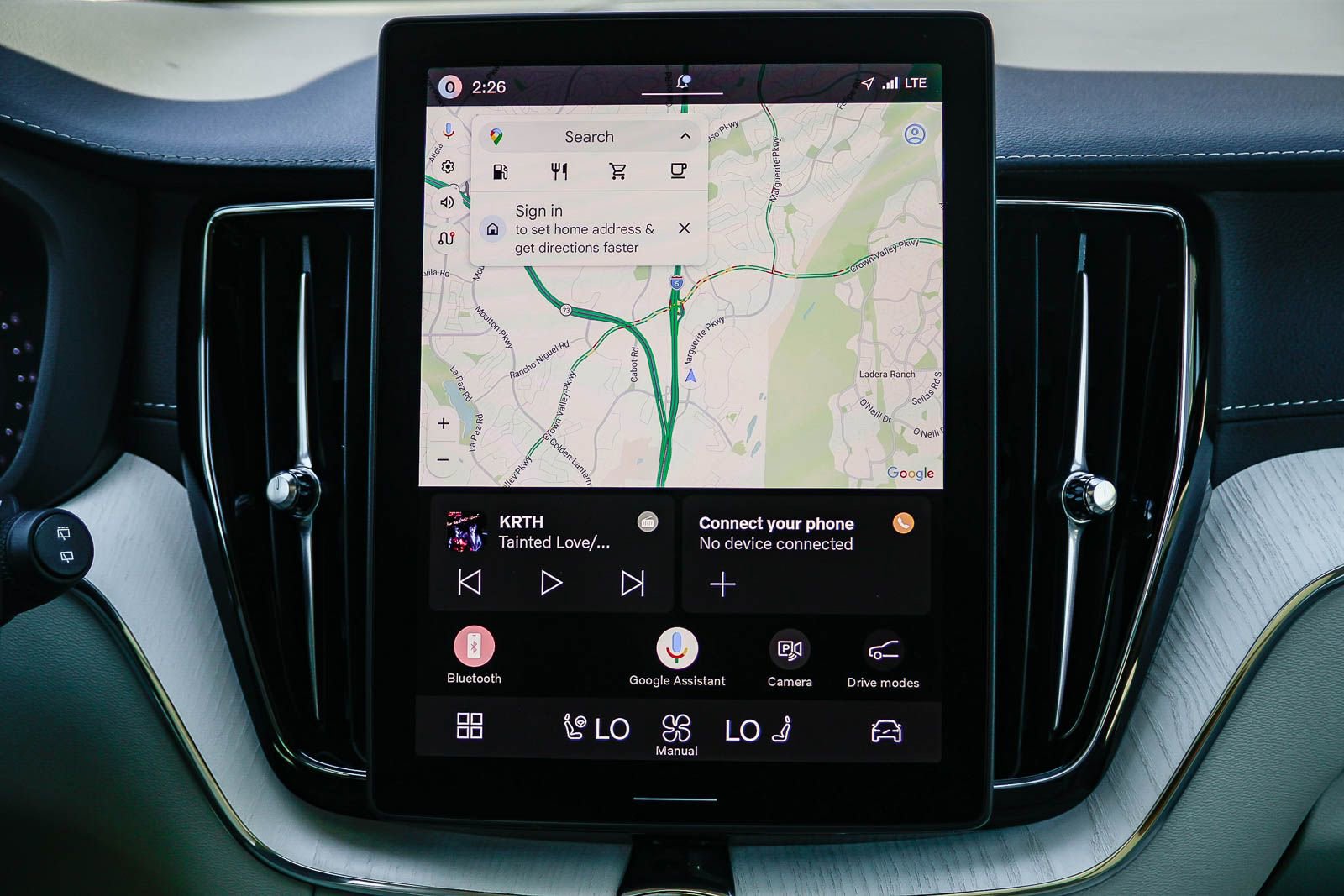 Used 2026 Volvo XC60 B5 Ultra w/ Protection Package Premier image 16