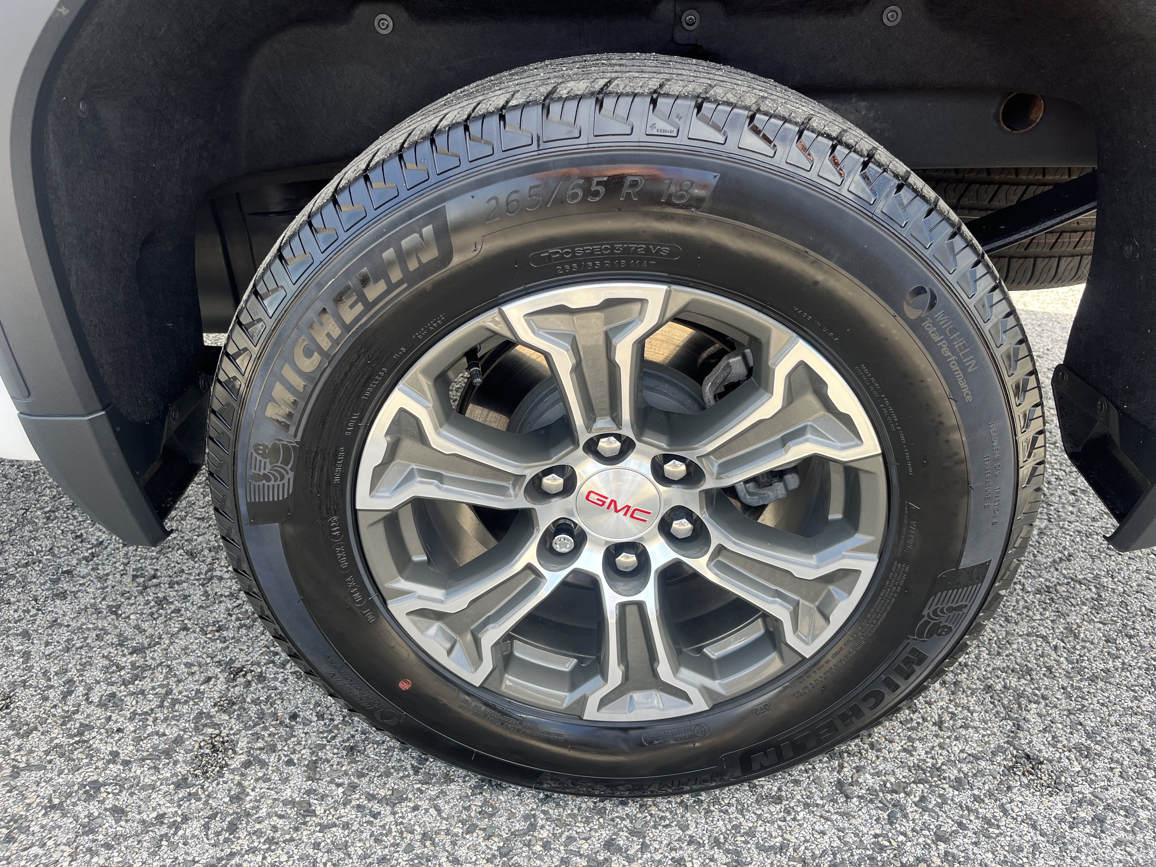 Used 2026 GMC Sierra 1500 SLT AWD/4WD image 8