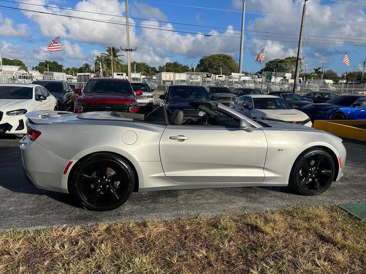 Used 2017 Chevrolet Camaro LT image 10