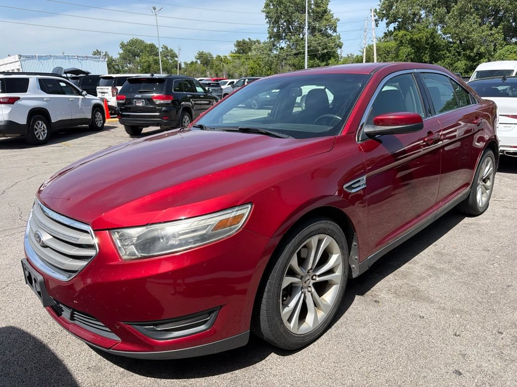 Used 2013 Ford Taurus SEL FWD image 2