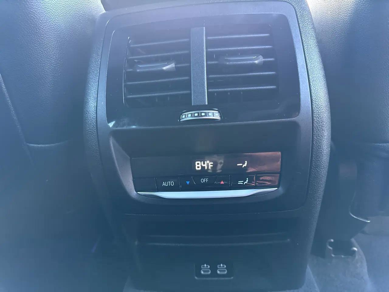 Used 2023 BMW X3 xDrive30i w/ Premium Package image 34