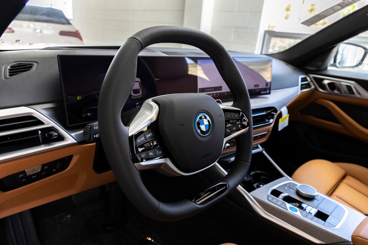 New 2026 BMW i4 eDrive40 w/ Premium Package RWD image 16