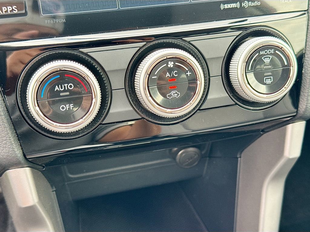 Used 2018 Subaru Forester 2.5i Premium image 18