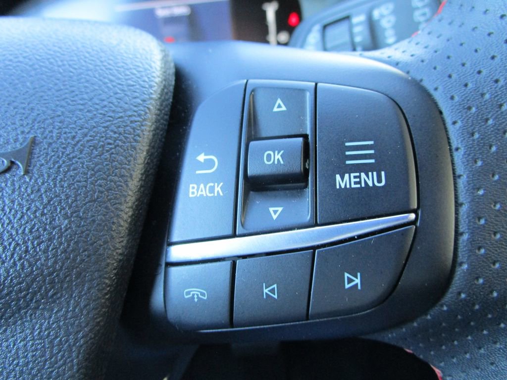 Used 2025 Ford Escape ST-Line image 31