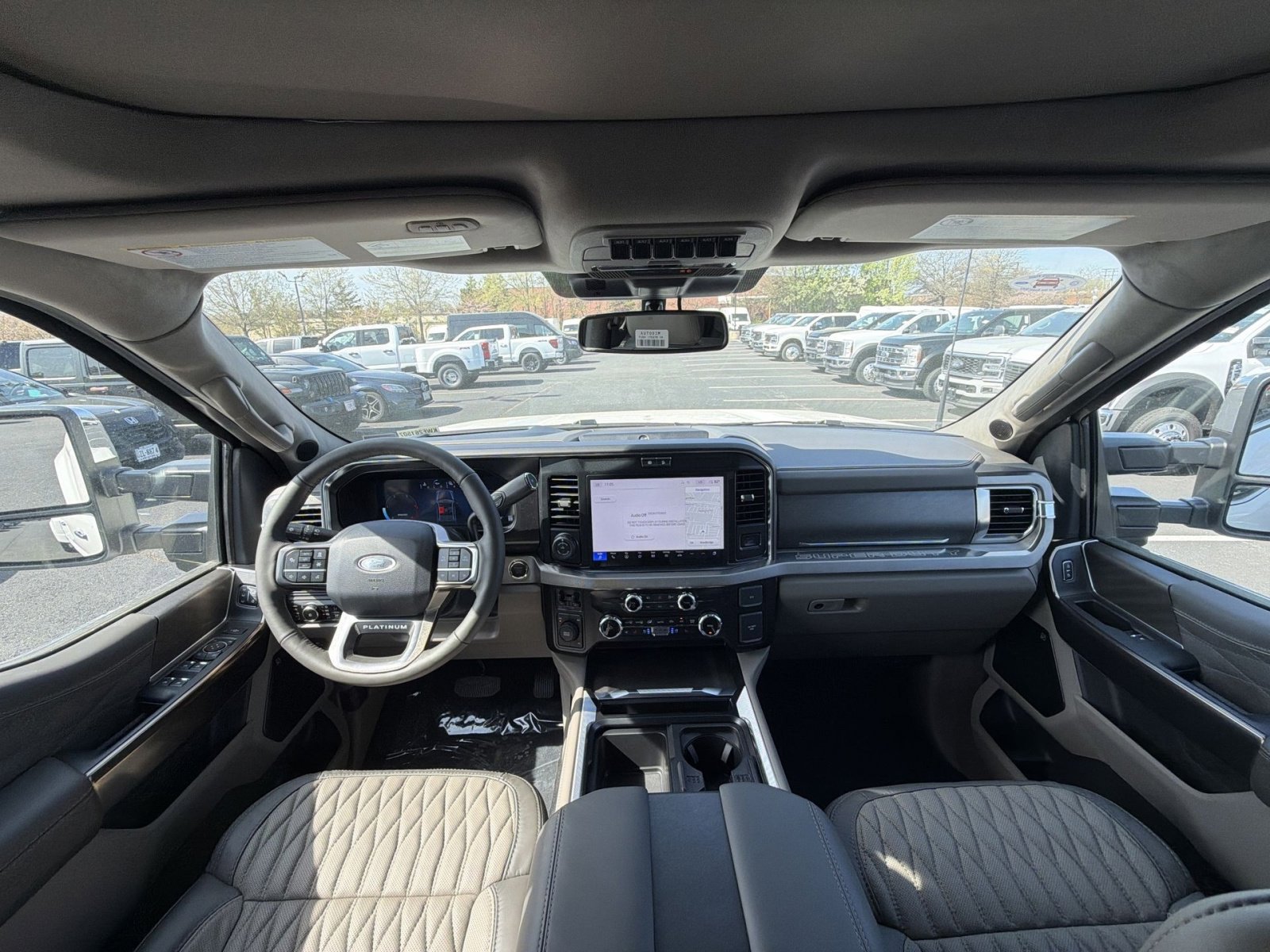 New 2026 Ford F450 Platinum w/ Platinum Plus Package image 38