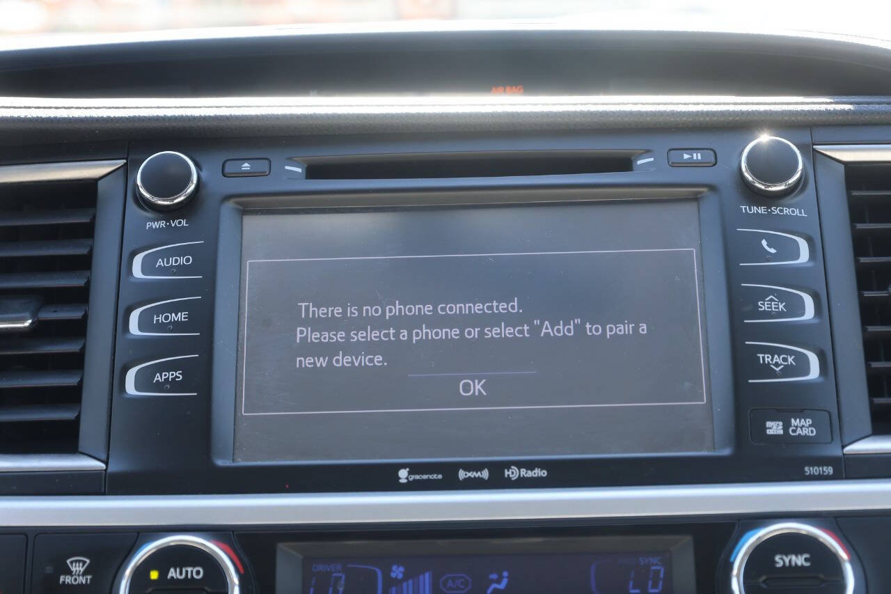 Used 2016 Toyota Highlander XLE AWD/4WD image 20