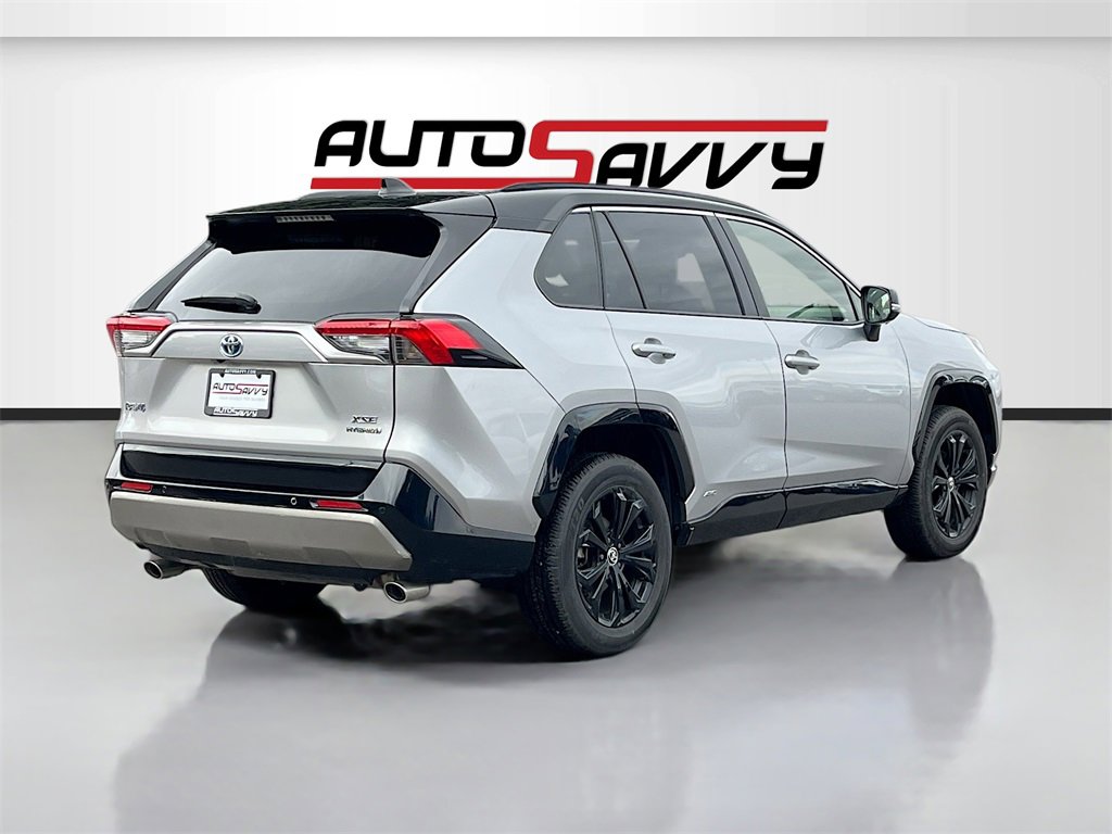 Used 2024 Toyota RAV4 XSE image 7