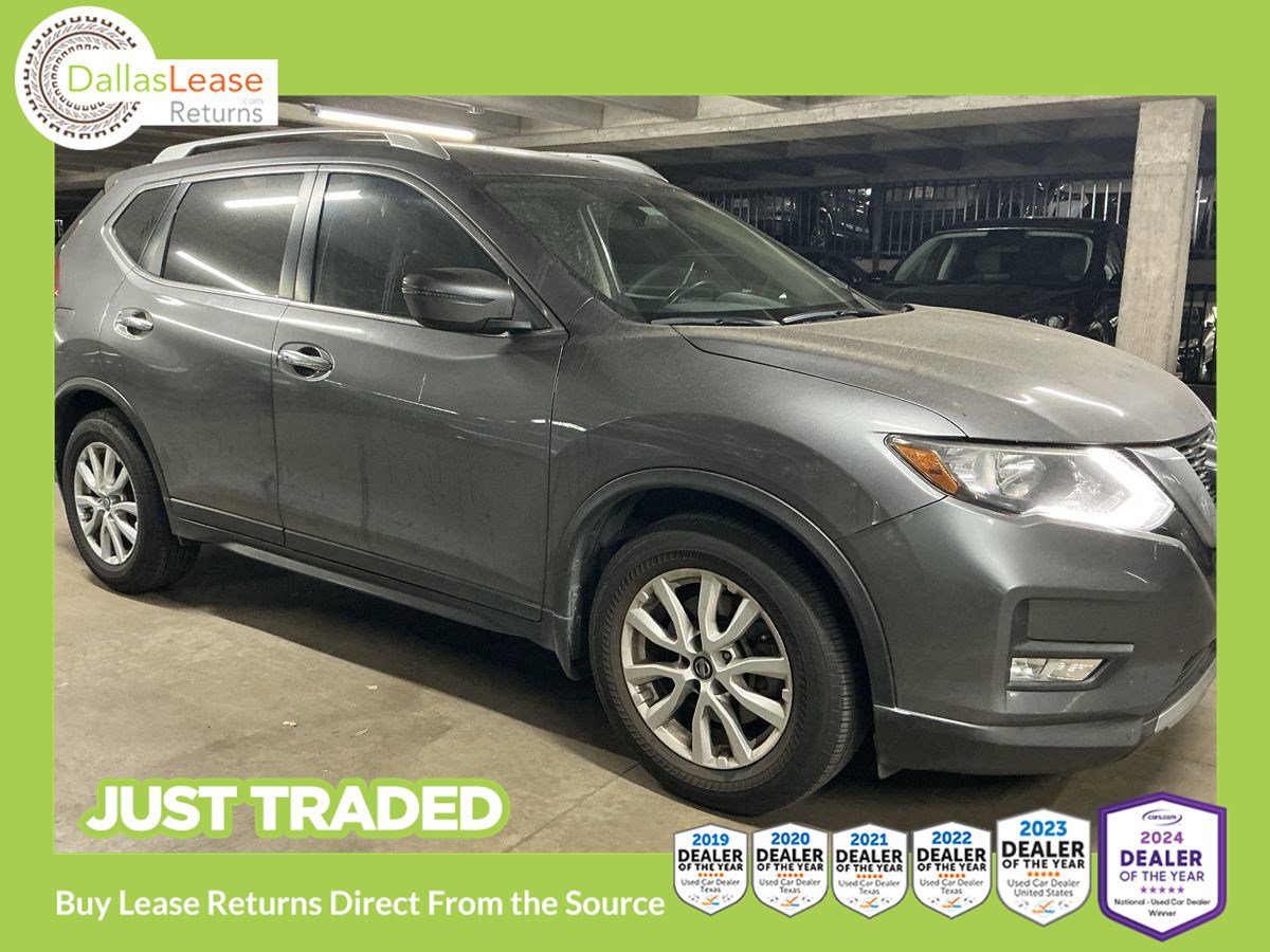 Used 2017 Nissan Rogue SV w/ SV Family Package