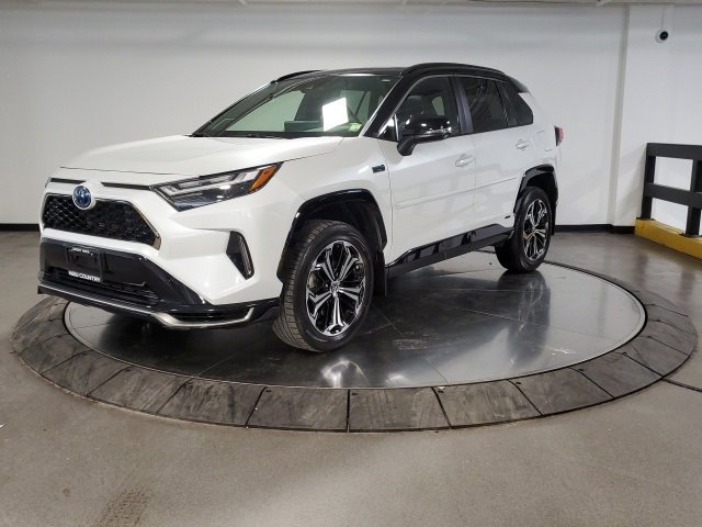 Used 2023 Toyota RAV4 XSE w/ Weather Package image 4