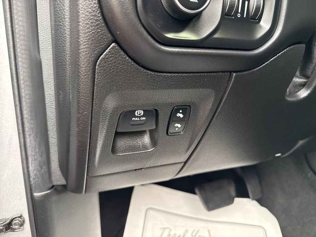 Used 2020 RAM 1500 Limited image 17