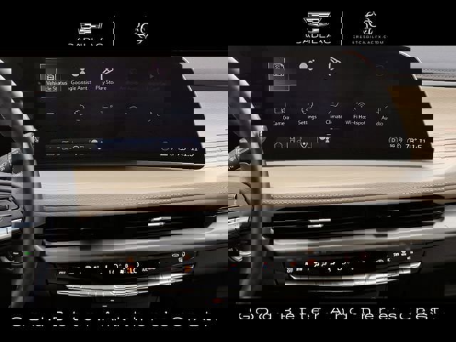 Certified 2025 Cadillac XT4 Premium Luxury image 20