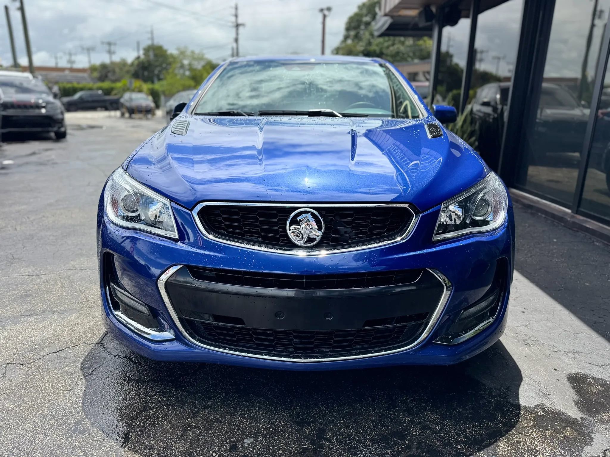 Used 2017 Chevrolet SS RWD image 4