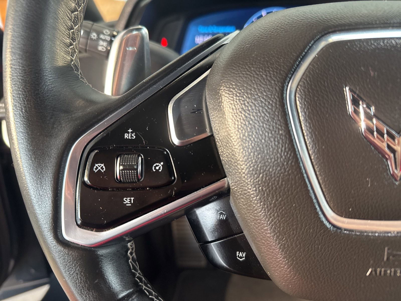 Used 2021 Chevrolet Corvette Stingray Coupe w/ 1LT image 20