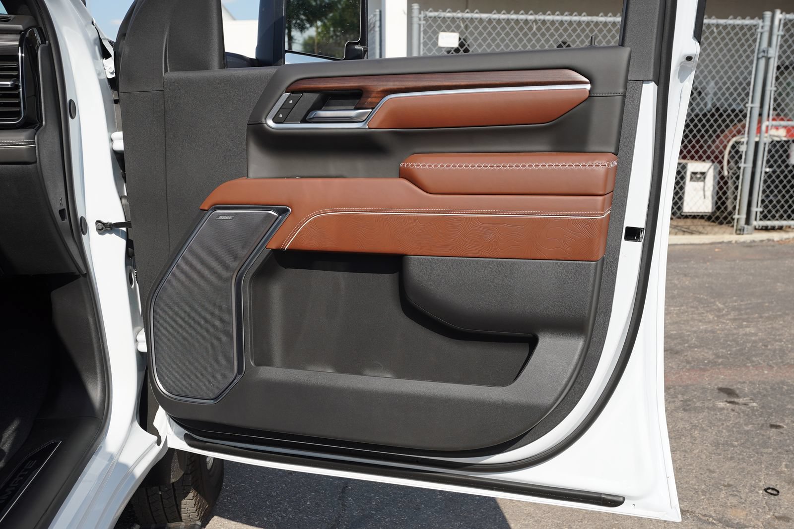New 2026 GMC Sierra 3500 Denali Ultimate AWD/4WD image 26