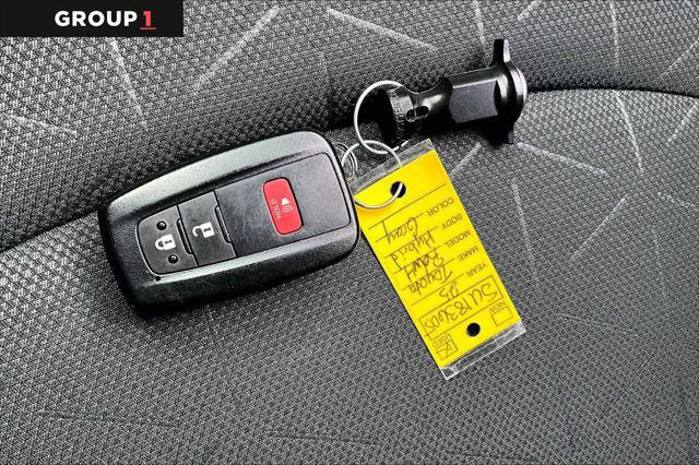 Certified 2025 Toyota RAV4 XLE AWD/4WD image 15