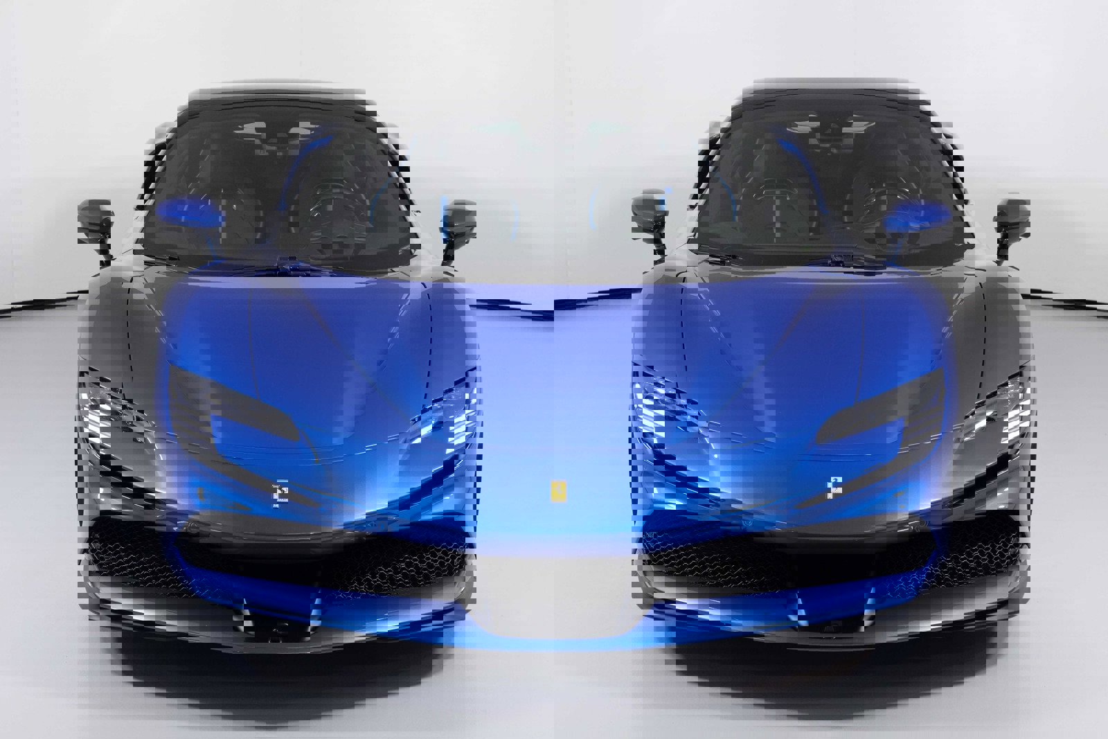 Used 2024 Ferrari SF90 Spider image 8