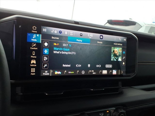 Used 2025 Jeep Gladiator Sport image 11