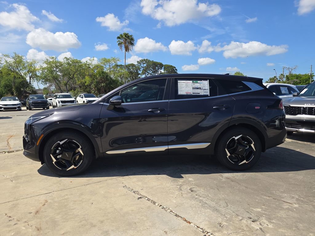 New 2026 Kia Sportage EX image 5