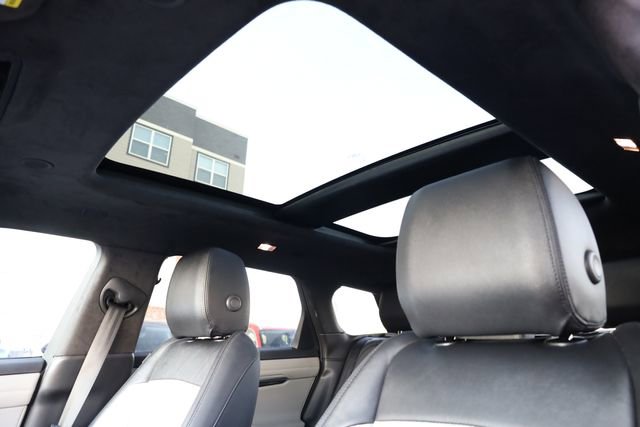 Used 2023 Land Rover Range Rover Evoque R-Dynamic SE image 21