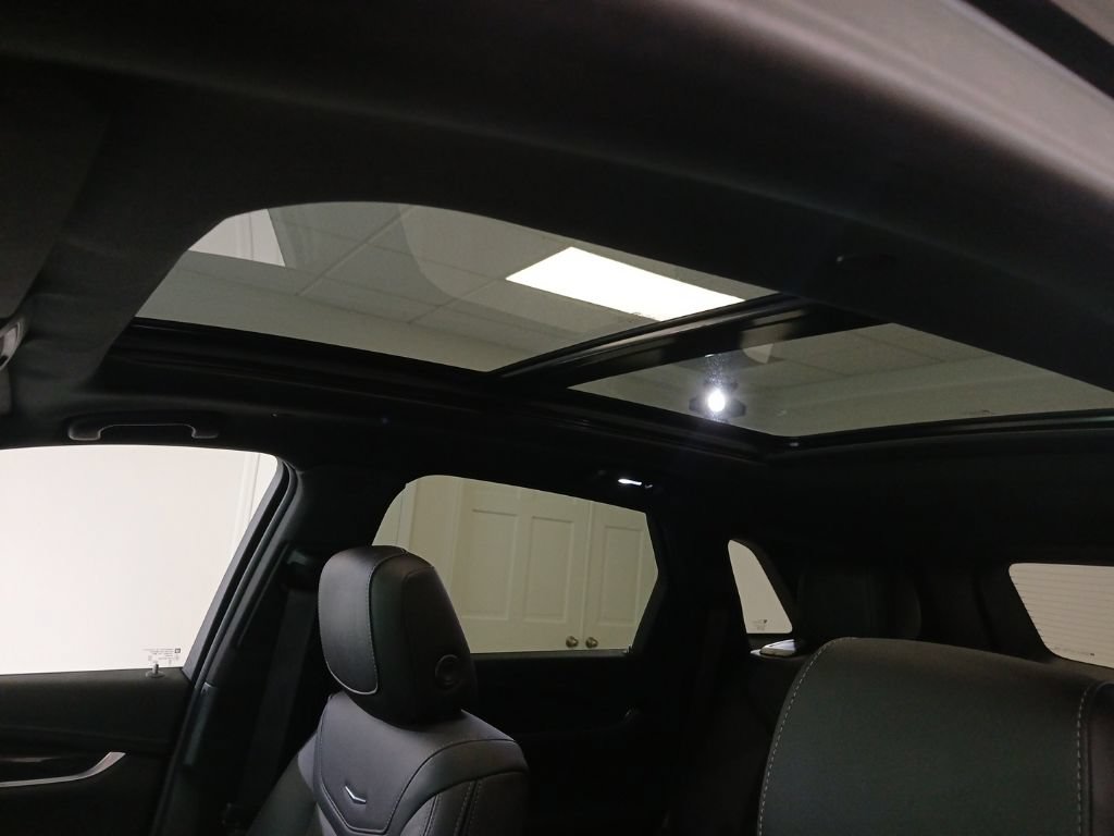 Certified 2024 Cadillac XT5 Premium Luxury AWD/4WD image 18