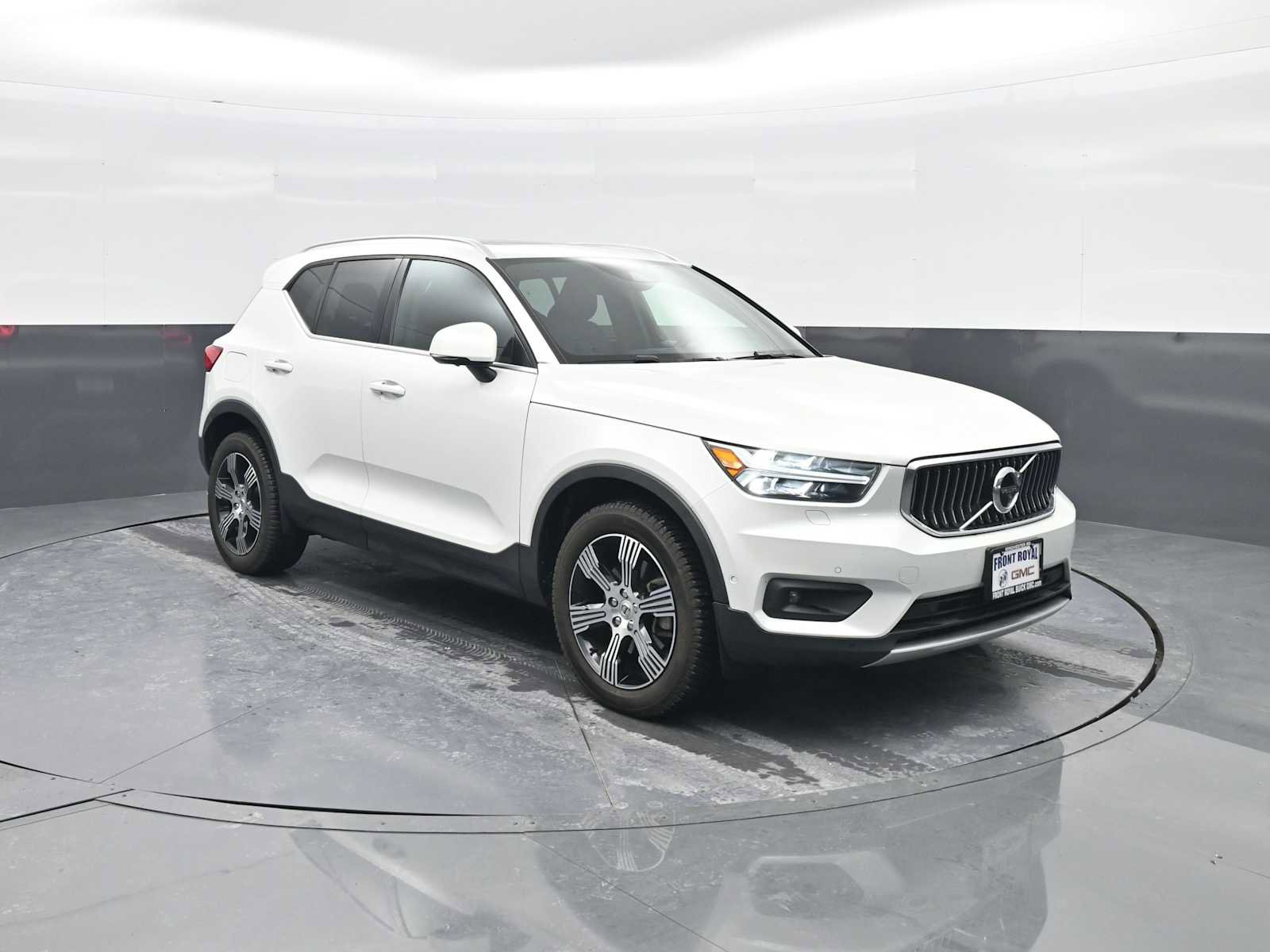 Used 2020 Volvo XC40 T5 Inscription