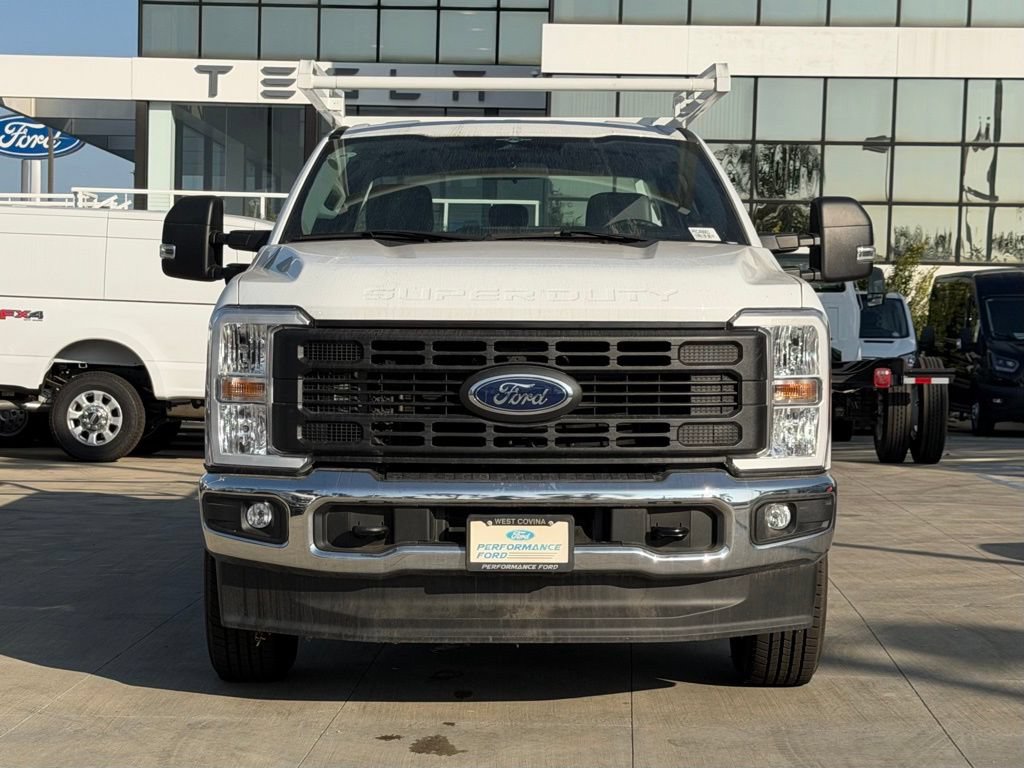 New 2023 Ford F250 XL w/ XL Chrome Package AWD/4WD image 3